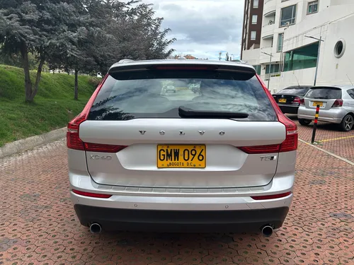 Volvo XC60 2.0 T5 Awd Momentum