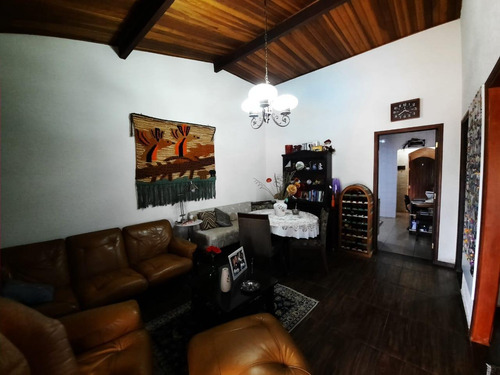 Chácara Com 5 Dormitórios À Venda, 1020 M² Por R$ 780.000,00 - Jardim Estância Brasil - Atibaia/sp - Ch0008