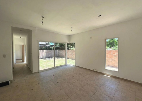 Imagen 3 de 17 de Casa Dos Dormitorios Funes