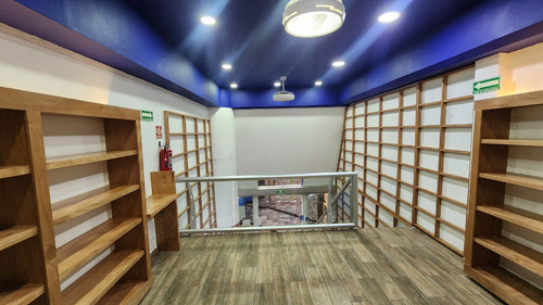 Local Comercial En Dos Niveles Interlomas