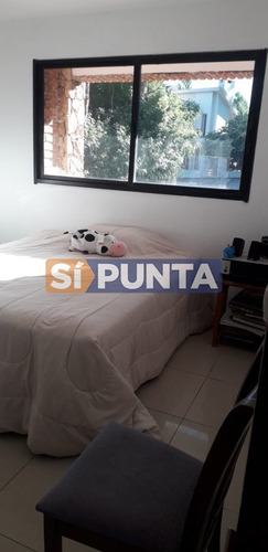 Imagen 9 de 19 de Casa En Venta - Barrio Privado