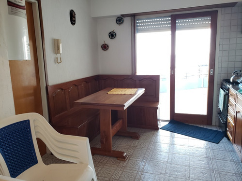 Imagen 10 de 24 de Excelente Depto Y Ubicación 3 Ambientes 2 Baños Cochera Lavadero Imponente Vista Al Mar Y La Ciudad