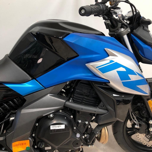 Imagen 21 de 25 de Cf Rz 400