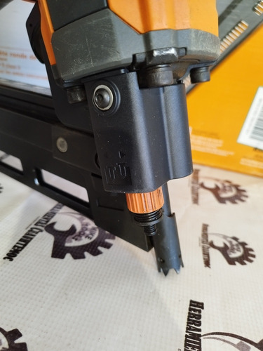 Clavadora Neumática Ridgid 21° Pistola Estructuras Framing (Usado)