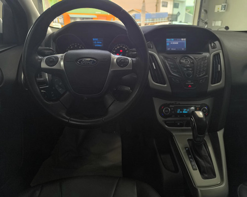 Ford Focus 2.0 SE SEDAN 16V FLEX 4P POWERSHIFT