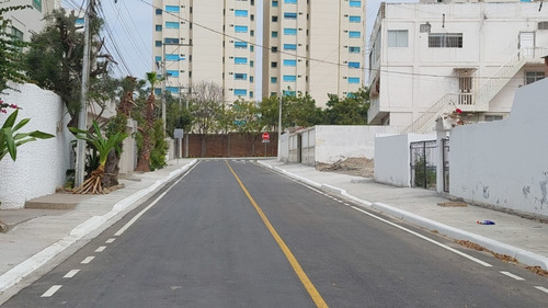 Imagen 13 de 16 de Vendo Villa 2 Plantas Salinas, Puerto Lucía, Con Piscina Y Garaje Privado, Amoblada, 3 Dormitorios, 3 Baños, Sala Comedor Cocina, Aires Acondicionados, Televisores, Camas, Porche Con Hamacas, Barbecue