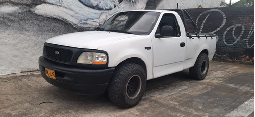 Ford F-150 4.2 Xl Style Side 4x2