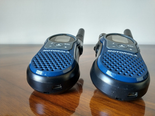 Motorola Talkabout Mh230r2 Vias Bidireccionales X 2 Radios (Usado)