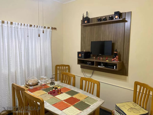 Apartamento En Venta, 1 Dormitorio, 1 Baño Y Patio- Pte Lorenzo Batlle -tres Cruces