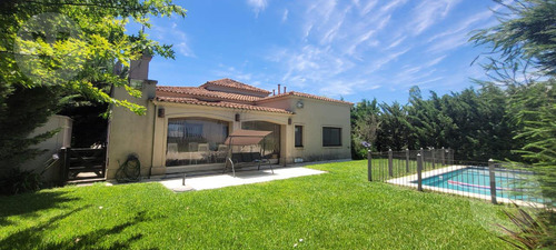 Casa En Venta Y Alquiler - Barrio La Horqueta De Echeverría, Canning