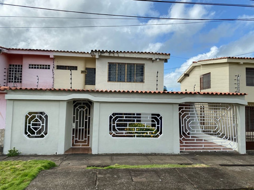 Casa En Venta La Floresta Maturin Oportunidad