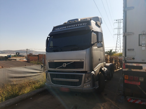 Imagem 1 de 9 de Volvo Fh 520 6x4t 2011
