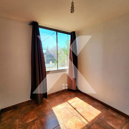 Venta Amplio Departamento, Piso 1, San Miguel