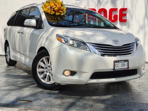 Toyota Sienna 3.5 Limited At