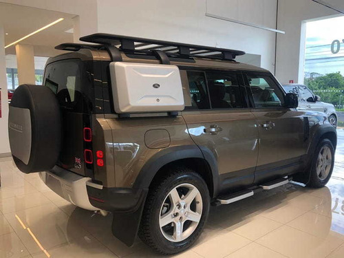 Land Rover Defender 110 2.0 Turbo Se Si4 Aut