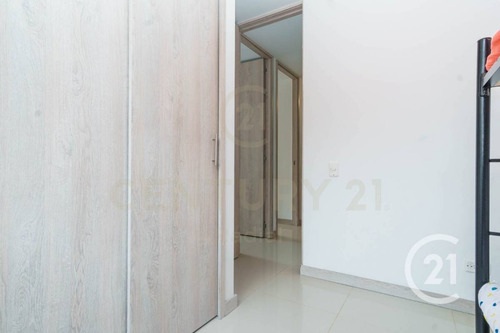 Imagen 12 de 21 de Se Vende Apartamento En Sabaneta Canela Sector Asdesillas