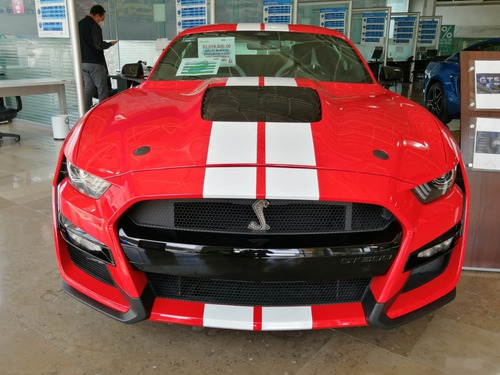 Imagen 2 de 14 de Shelby Mustang Gt500 5.2l Supercargado V8
