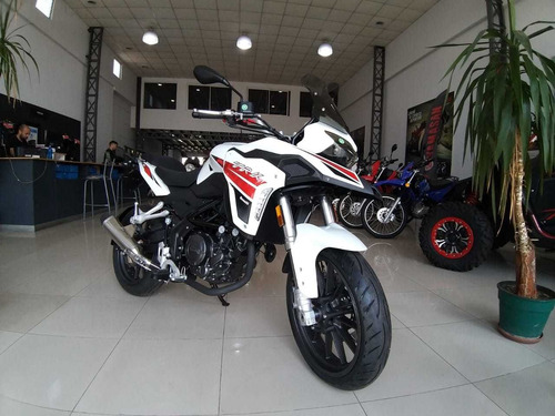 Benelli Trk 251 Abs 2020 0km Tarjeta 12 Cuotas Fijas A12 A18