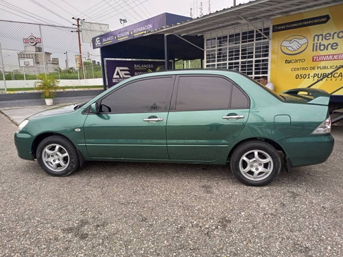 Imagen 3 de 13 de Mitsubishi Lancer
