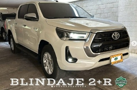 Toyota Hilux 4.0