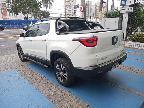 Fiat Toro 2.0 Freedom 4x4 Aut. 4p Automática