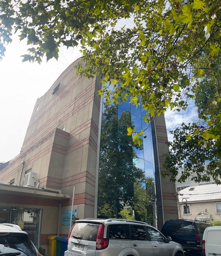 Edificio Corporativo En Providencia