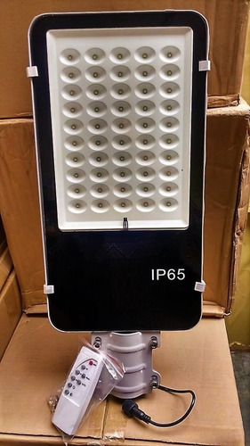 Luminaria Pastoral Solar Led 50w Con Panel Y Control Remoto
