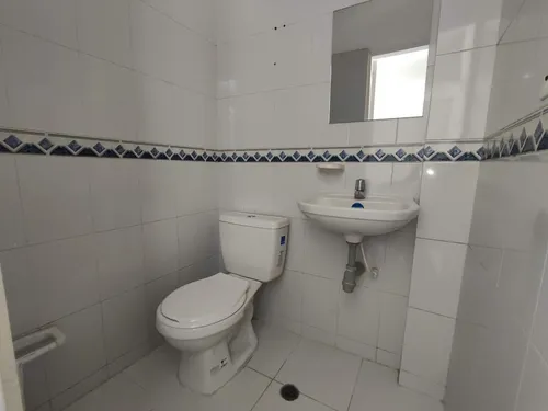 Bodega En Arriendo En Once De Noviembre. Cod A16368