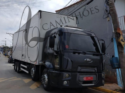 Ford Cargo 2428  2012  4 Eixos    Chassi   