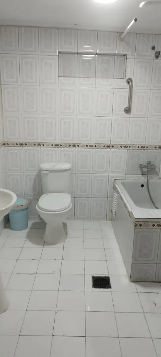 Imagen 4 de 6 de Amplio Departamento Interior Con Entrada Independiente