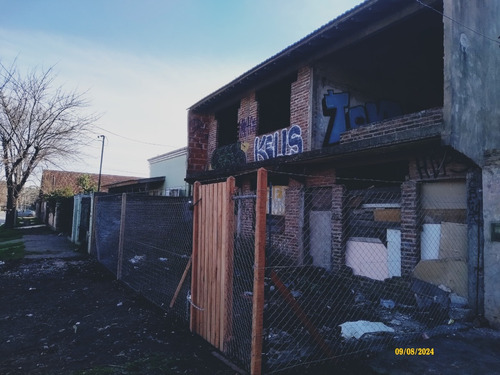 Lote Monte Grande Con Obra Estructural Avanzada Al Frente En 2 Plantas Dueño Directo 10x27,5