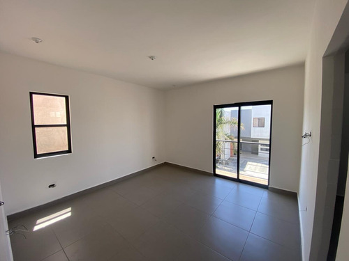 Casa En Venta Misión De Las Flores, Apodaca, N.l.