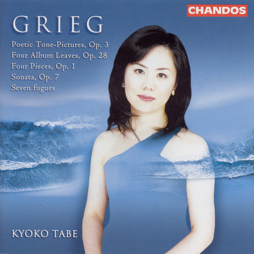 Grieg//table Kyoko Table Reproduce Un Cd De Grieg