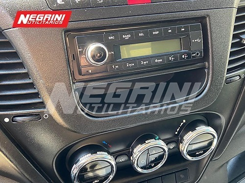 Imagem 11 de 15 de Iveco Daily 35150 3.0 Turbo Carroceira 2020 C/54.608 Km