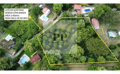 Lote y casalote en venta