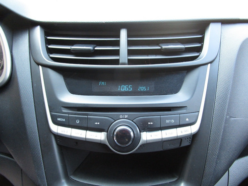 Imagen 7 de 15 de Chevrolet Aveo 4p Ls Tm5,a/ac.,r14