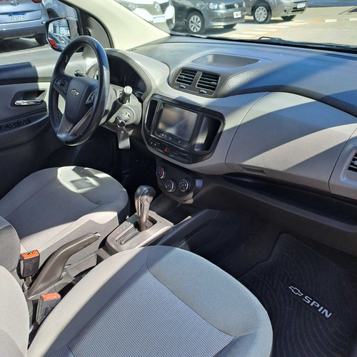Imagen 15 de 19 de Chevrolet Spin 1.8 N 7p Ltz A/t 2016
