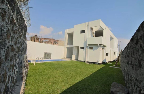 Casa En Venta En Morelos Cerca De Burgos Lomas Trujillo