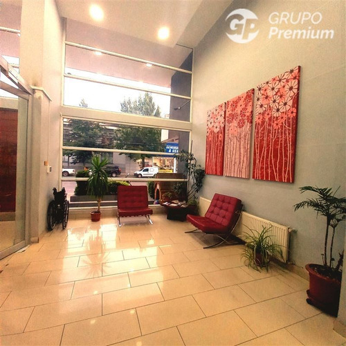 Departamento En Venta De 2 Dorm. En Concepción