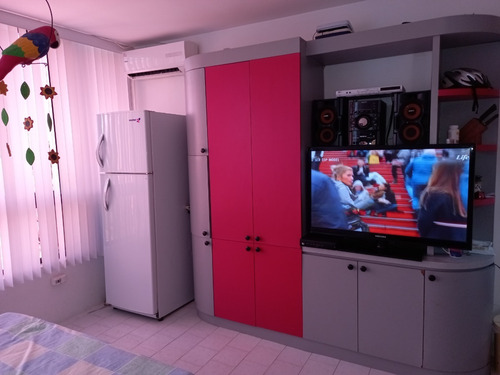 Imagen 7 de 11 de Apartamento Tipo Estudio Al Lado Del Club Aguasal