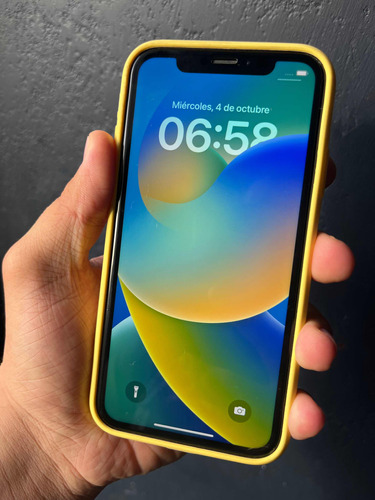 Remato iPhone XR 64gb Blanco 89% 