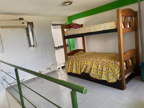 Imagen 14 de 18 de Apartamento Grande En Alquiler Vacacional En Tucacas Hasta 12 Personas