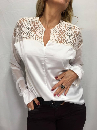 Imagen 1 de 2 de Blusa Satén Con Encaje Y Gasamodelo Gala.