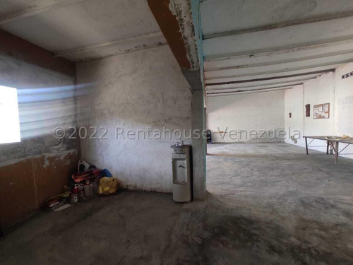 *al/invierte En Tu Sueño Empresarial Con Esta Casa Comercial En Venta En Barquisimeto Lara, Venezuela/arnaldo López/ # 25-4334 / 596 M²
