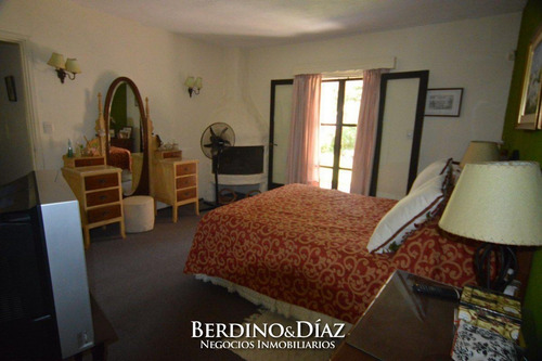 Espectacular Casa En Venta Ideal Para Vivir Todo El Año Con Una Ubicacion Inmejorable A Solo Cuadras De Playa Mansa- Ref: 112