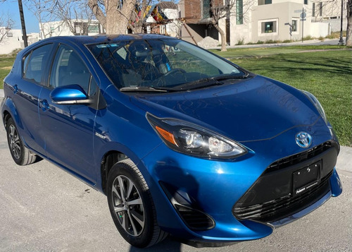 Toyota Prius 1.8 Base Cvt