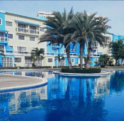 Imagen 6 de 25 de Apartamento Tipo Cabaña Con Atico Y Patio Grande Conjunto La Marina