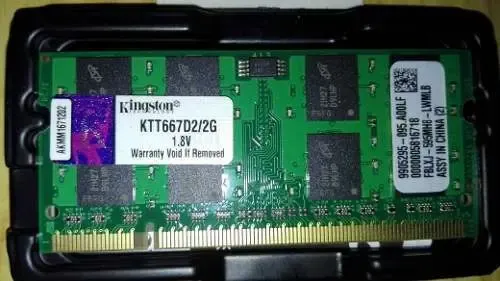 Barrette RAM Kingston 2Go DDR2 PC2-5300 667Mhz - Occasion Mais Fonctionnelle