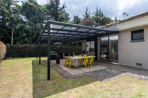 Casa En Venta En Guaymaral. Cod V9884
