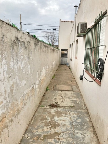 Venta Exc Casa / Padre Ghio 700 ( Junín, Bs As)